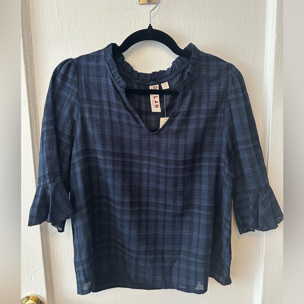 Dolan Tandy top from Anthropologie. NWT, size XS.